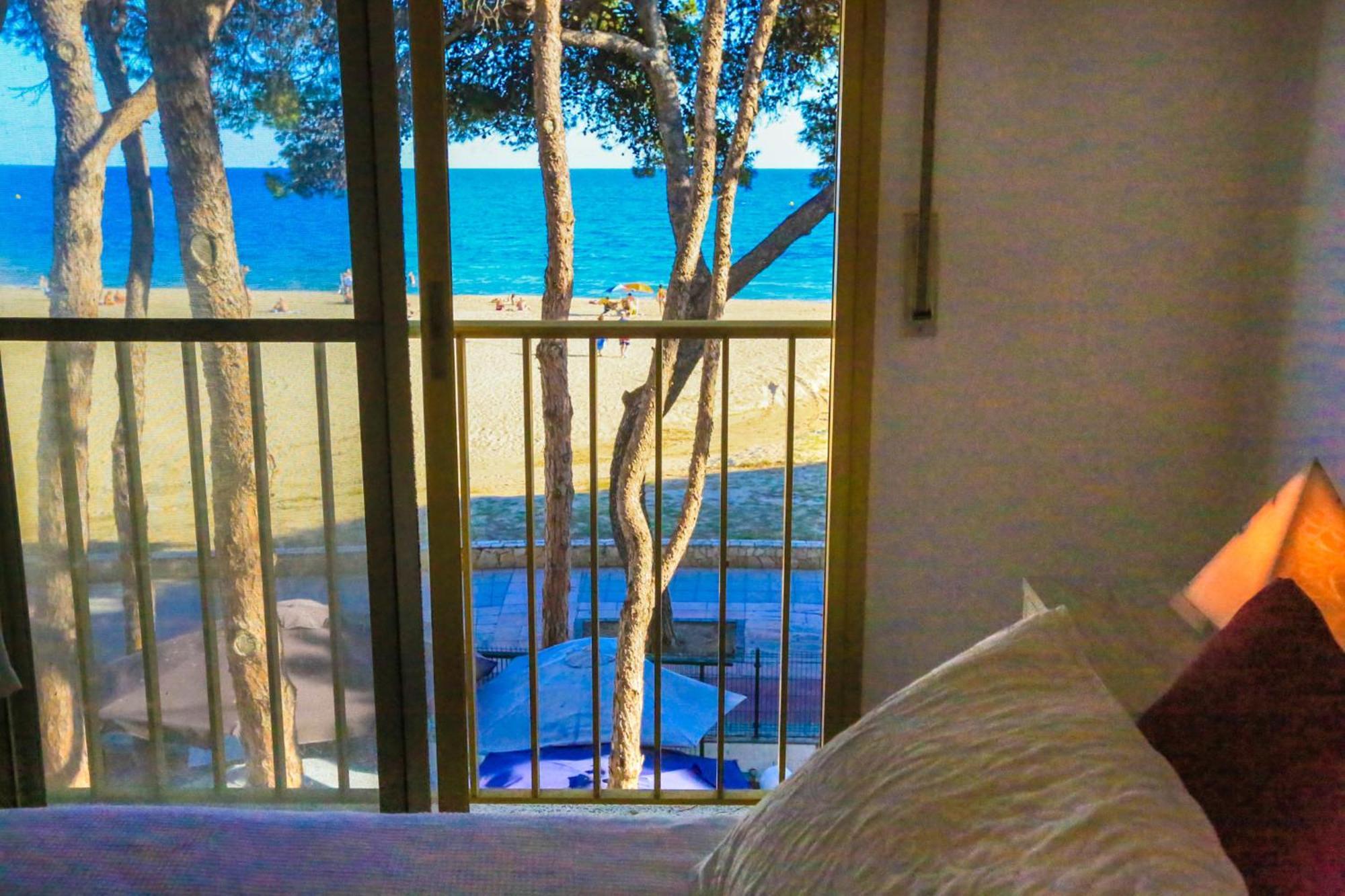 Playmar Litoral Costa Dorada - Only Families Apartment Cambrils Exterior foto